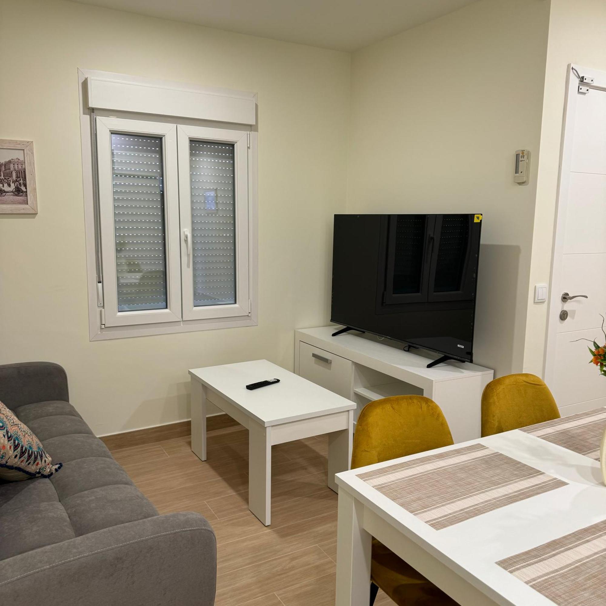 Jardines - Apartamentos & Estudio Ciempozuelos Εξωτερικό φωτογραφία
